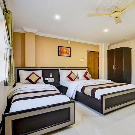 Salbala Inn Chennai Bagian luar foto